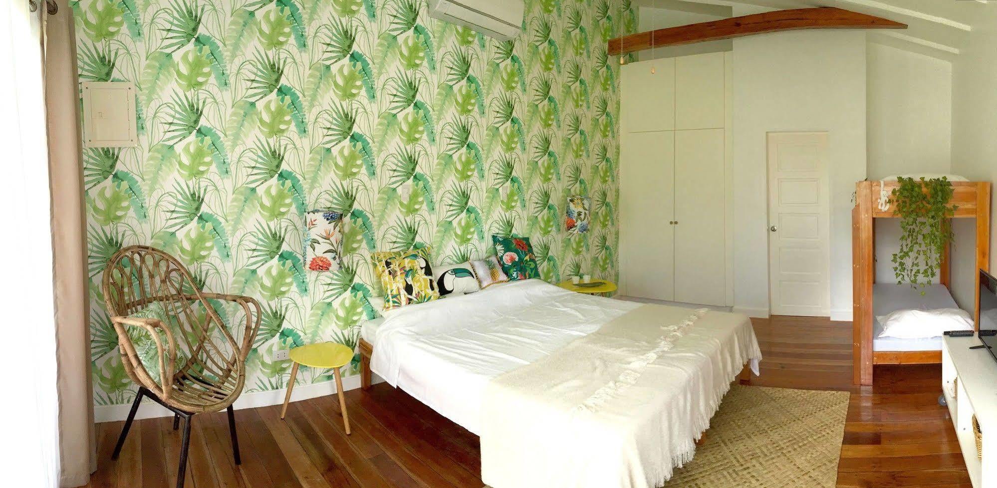 Sandingan Island Resort Loon Ngoại thất bức ảnh